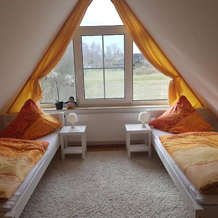 Inselleuchten Бреге Екстериор снимка